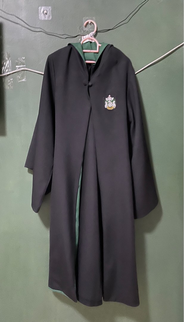 Harry Potter Slytherin Robes, Antik, Pajangan di Carousell