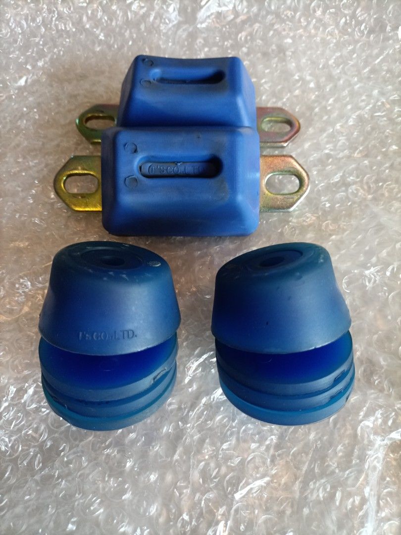 Hiace T'S Bump Stopper, Car Accessories, Accessories on Carousell