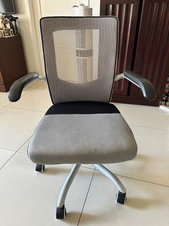 (Category: ) located in . Submitted by miniso_1 (Listing ID 1241460467, Image 1). Description: .