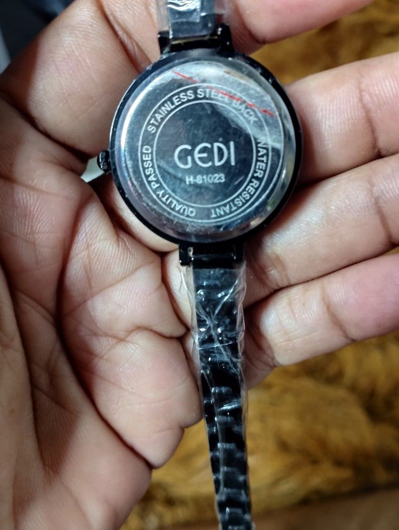 Jam tangan merk GEDI, Fesyen Wanita, Jam Tangan di Carousell