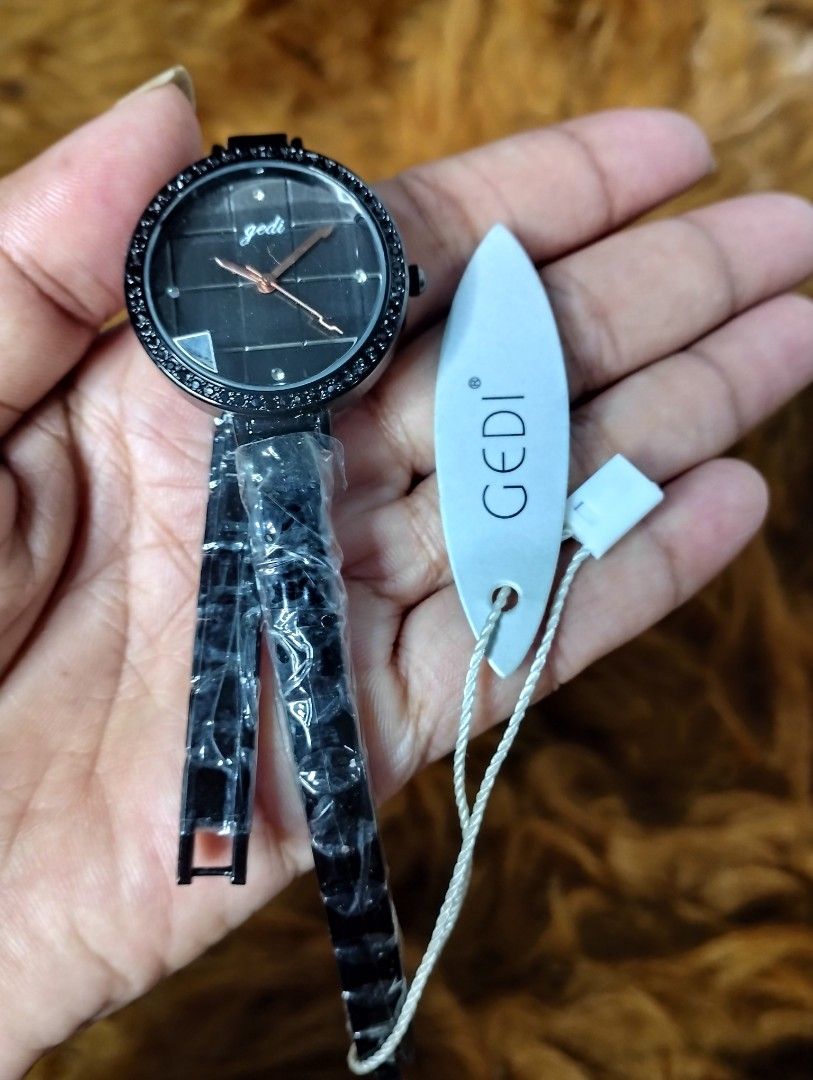 Jam tangan merk GEDI, Fesyen Wanita, Jam Tangan di Carousell