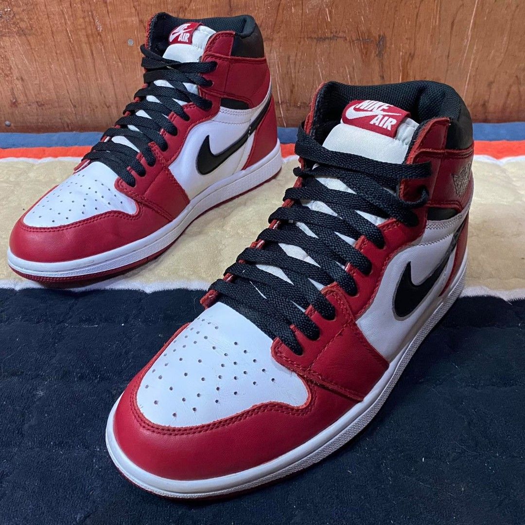 Jordan 1 high OG Chicago size 9 Men s Fashion Footwear Sneakers