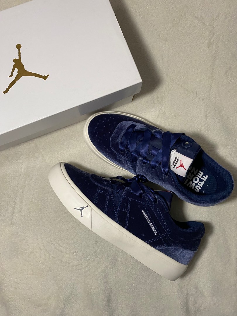 Jordan Series .05 SE Low Midnight Navy