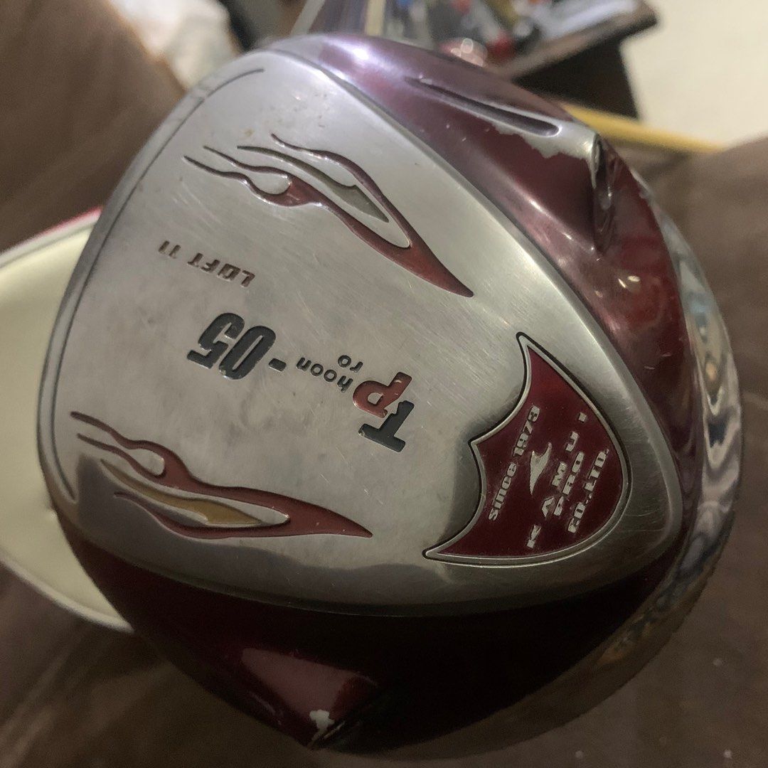 Kamui Tphoon Pro TP-05s 12° Driver Regular Graphite Shaft Iomic Grip Kamui Tphoon Pro TP-05s 12° Driver Regular Graphite Shaft Iomic Grip