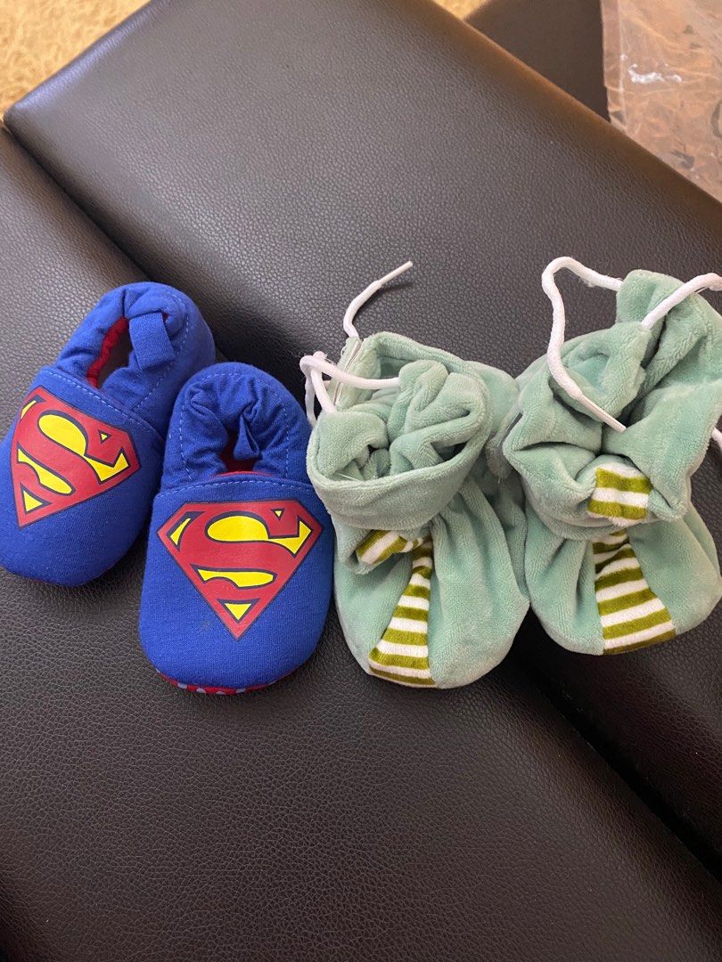 Superman baby shoes top