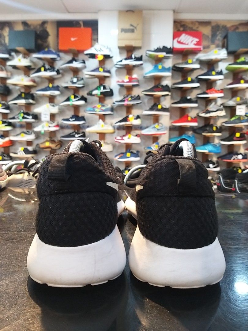 Kasut Nike Roshe One BR Men s Fashion Footwear Casual shoes on