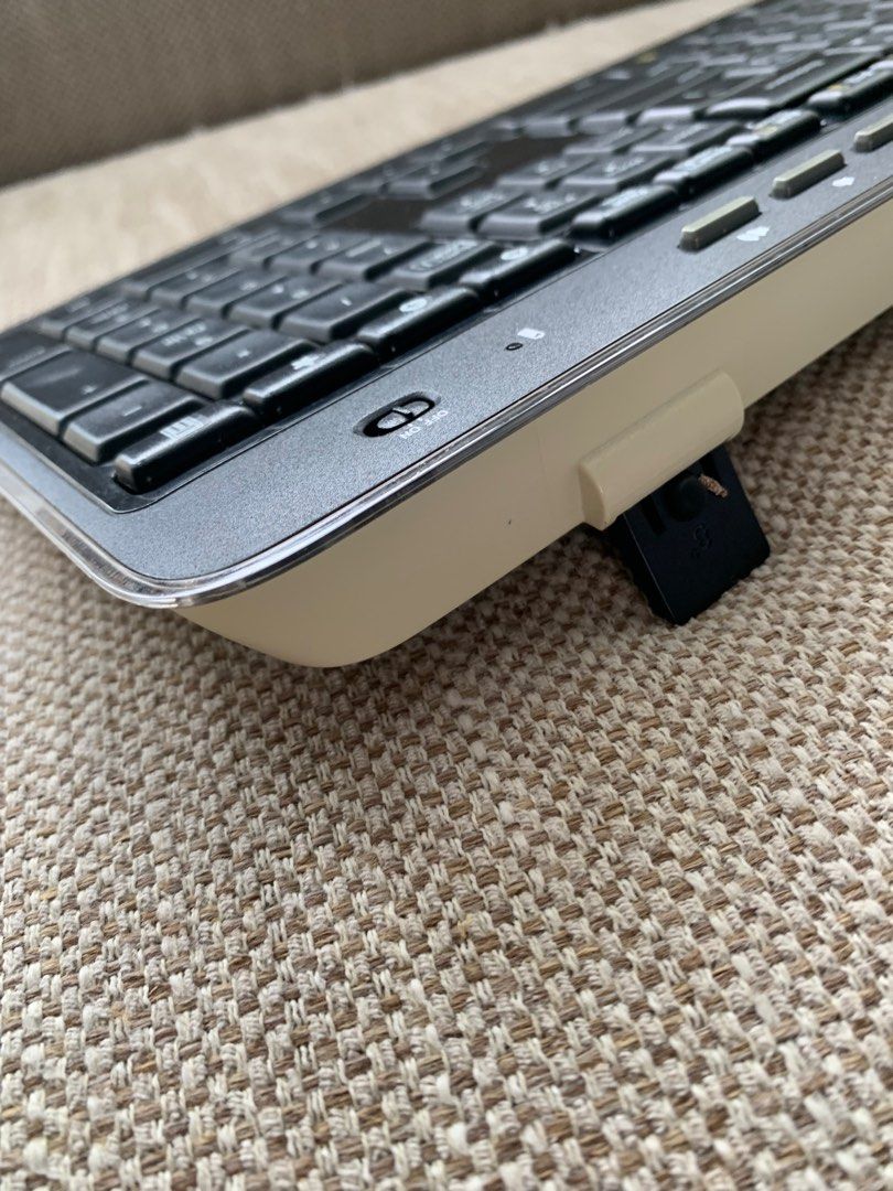 Logitech MK520 keyboard, Computers & Tech, Parts & Accessories ...