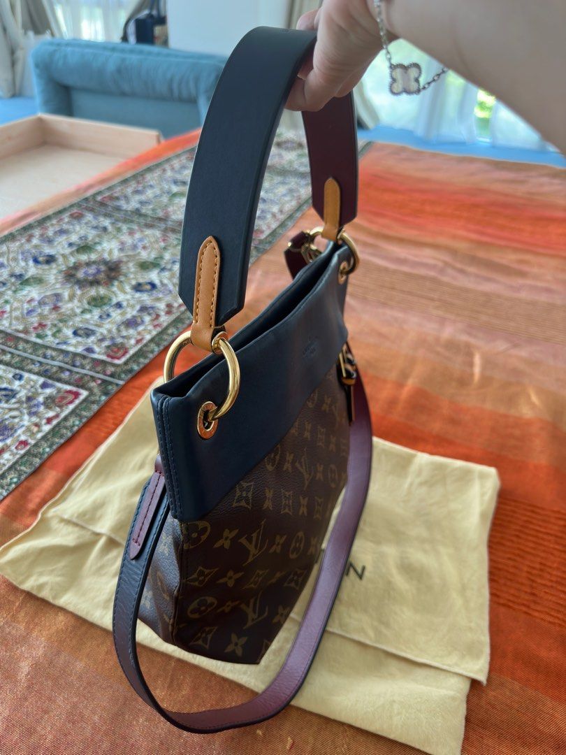 Louis Vuitton Tuileries Besace in Blue