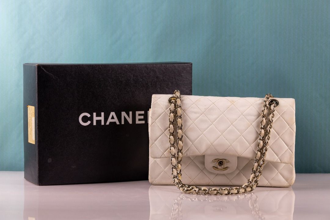 Chanel Classic Medium Double Flap 19C Ivory White Quilted Caviar