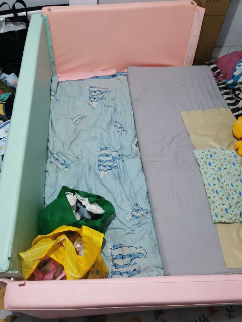 Lumba bumperbed playmat on Carousell