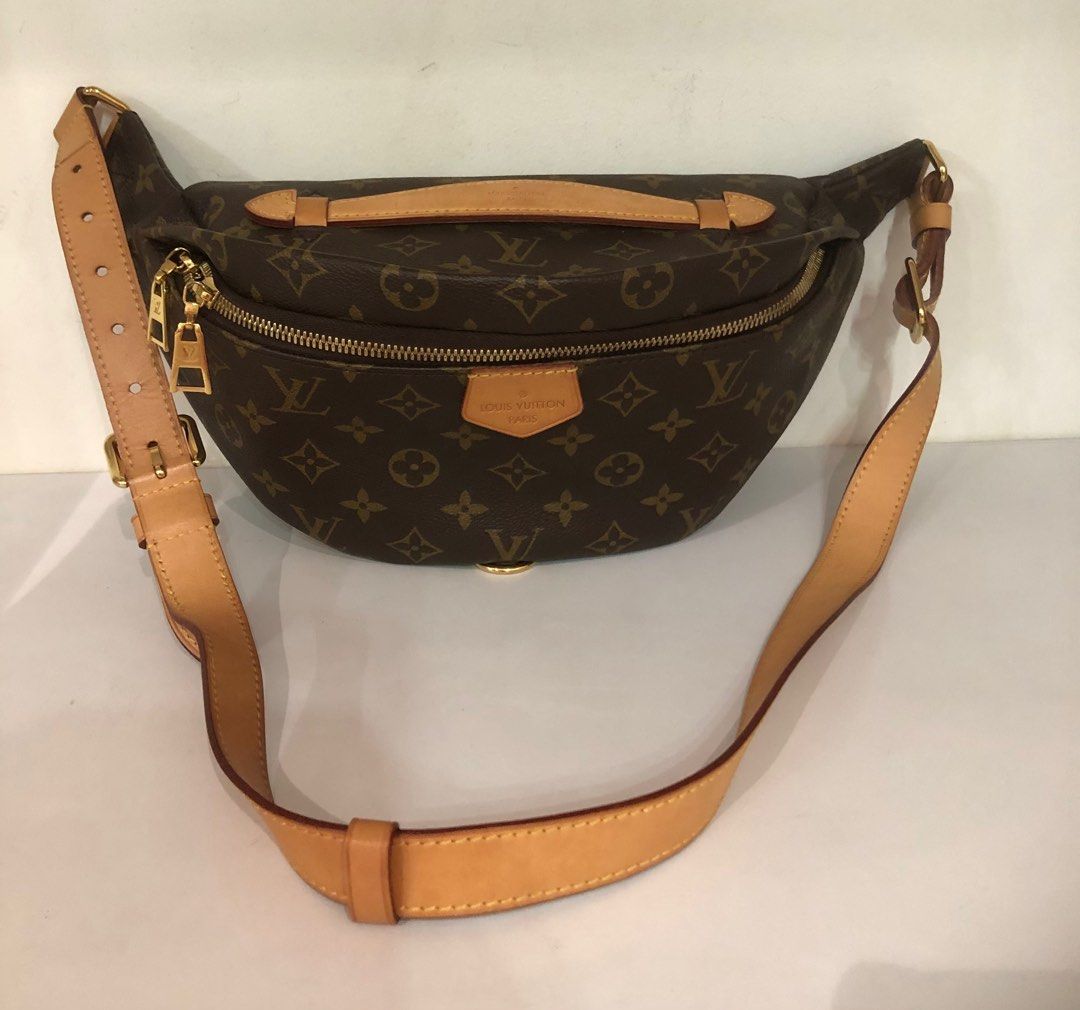 Louis Vuitton  (LV), Luxury, Bags & Wallets on Carousell