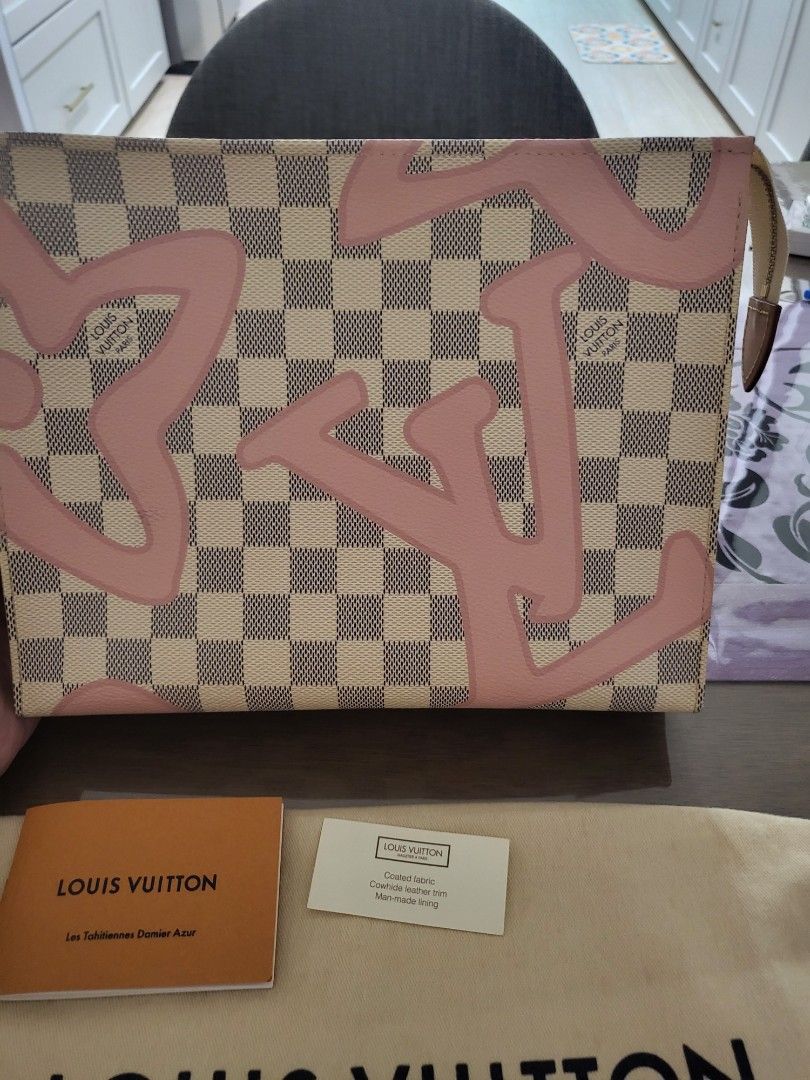 Louis Vuitton LE Damier Ebene Toiletry Cosmetic Pouch 26