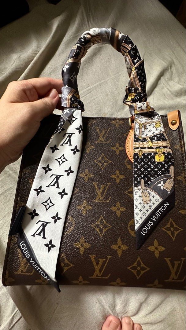 Louis Vuitton Sac Plat BB (used once only), Luxury, Bags & Wallets on  Carousell