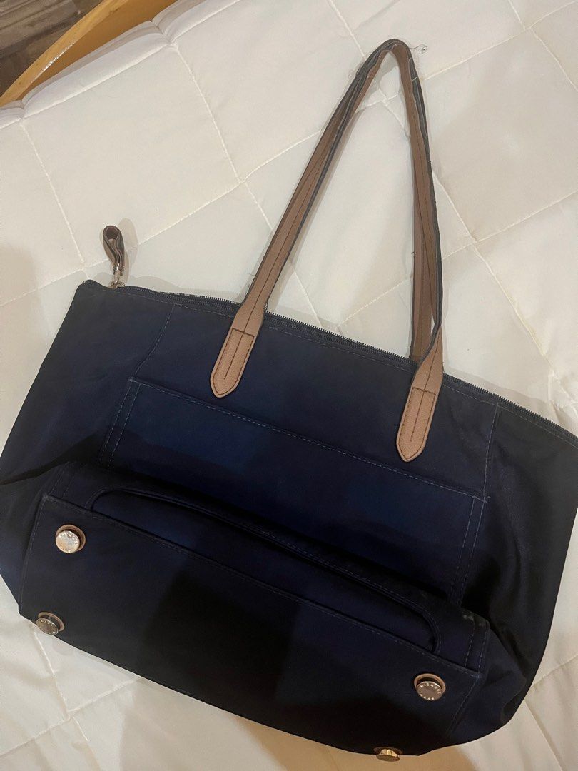Michael Kors Kelsey Tote Bag Luxury Bags Wallets on Carousell