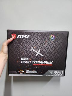  MSI MAG B550 TOMAHAWK Gaming Motherboard (AMD AM4, DDR4, PCIe  4.0, SATA 6Gb/s, M.2, USB 3.2 Gen 2, HDMI/DP, ATX, AMD Ryzen 5000 Series  processors) : Electronics