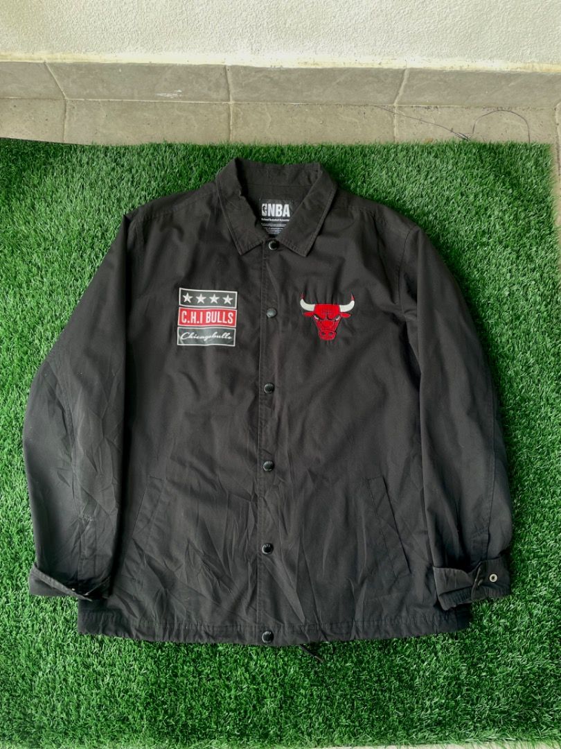 Chicago bulls clearance coach jacket