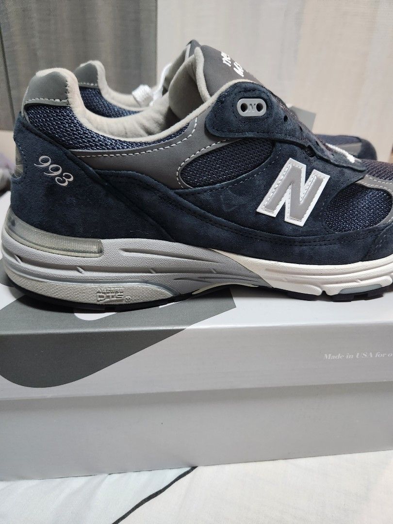 New Balance MR993NV