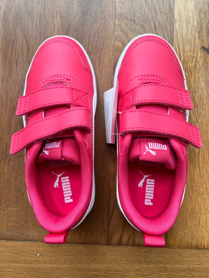 Childrens best sale puma trainers