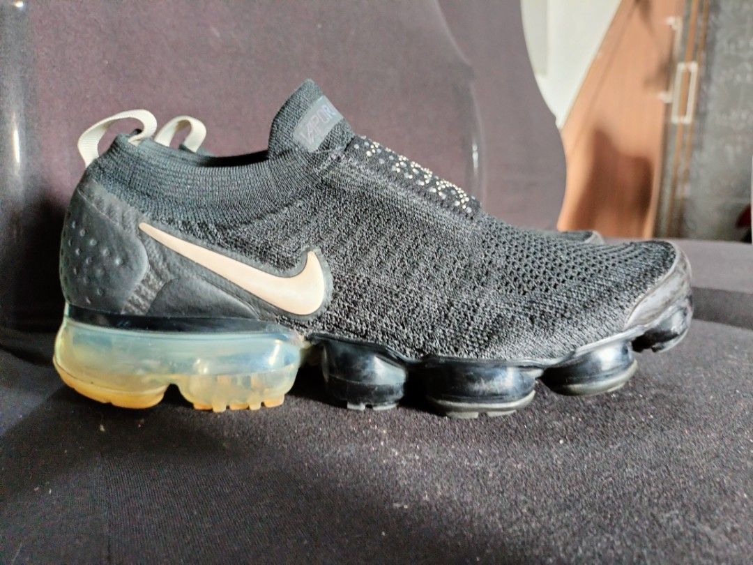 nike air vapormax moc 2 black light cream
