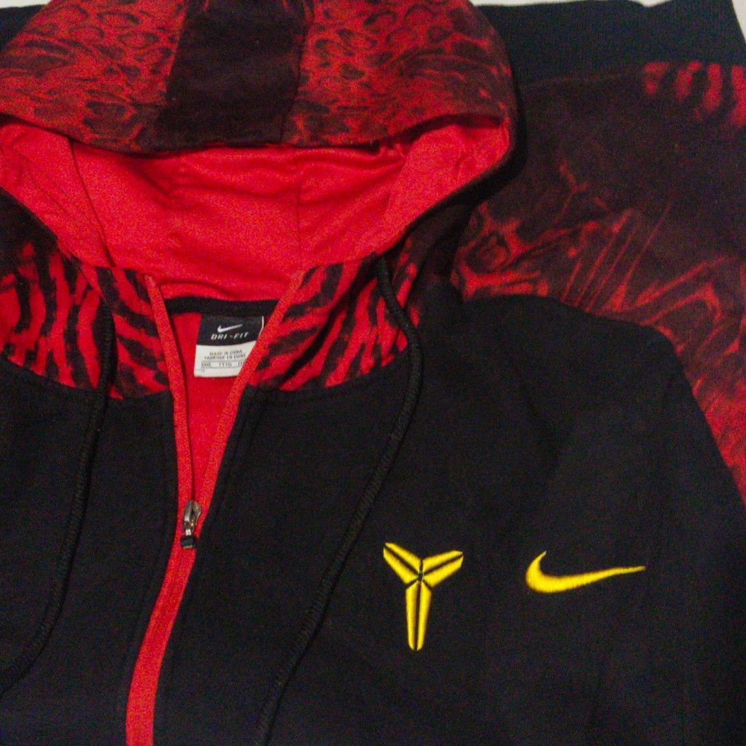 nike black mamba