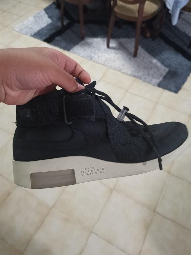 Air fear of god top raid black on feet