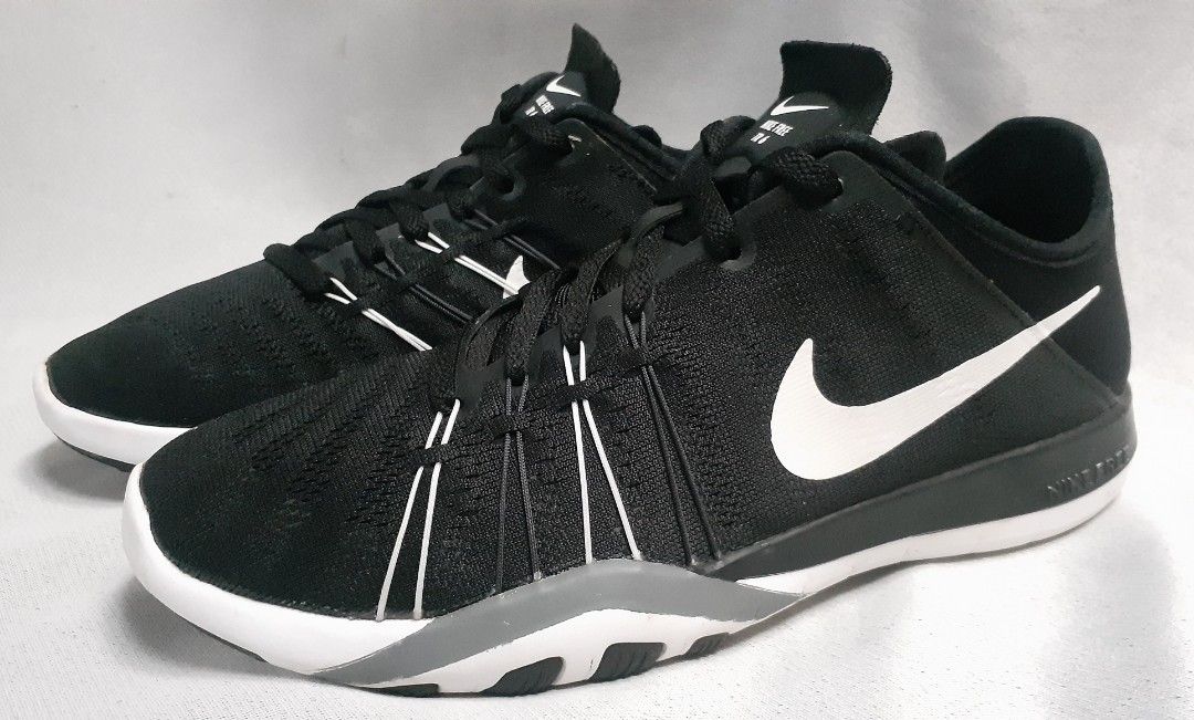 Free tr 6 cheap women's training shoe