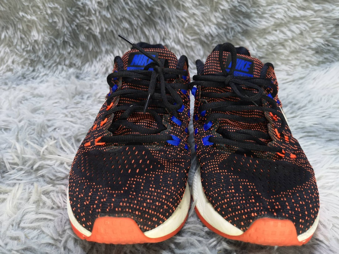 nike black chile red