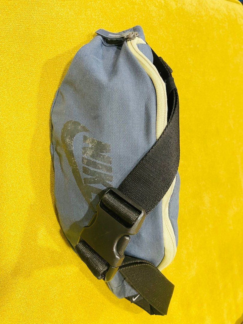 Nike run pouches bag Men s Fashion Bags Belt bags Clutches and