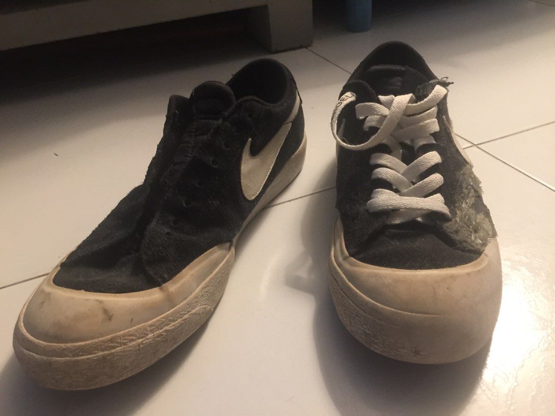 White nike shoes under $5 clearance