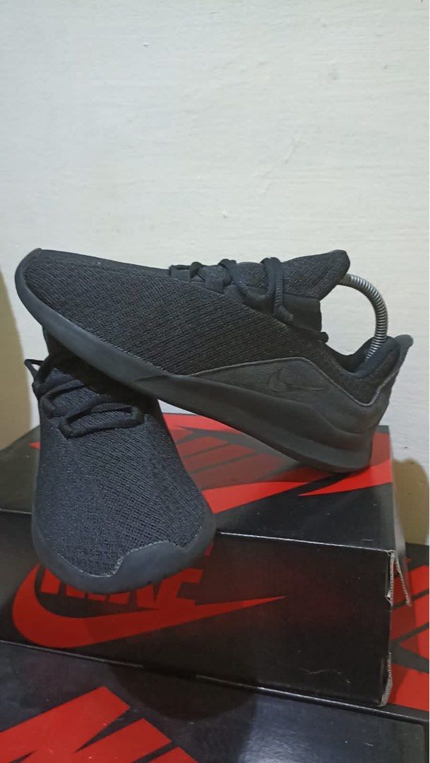 Nike Women s Viale Running Shoe sepatu lari nike cewek Fesyen