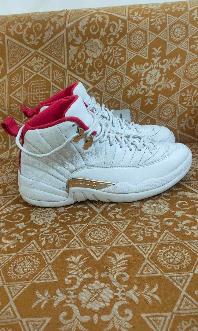 Jordan 12 size 8.5 discount