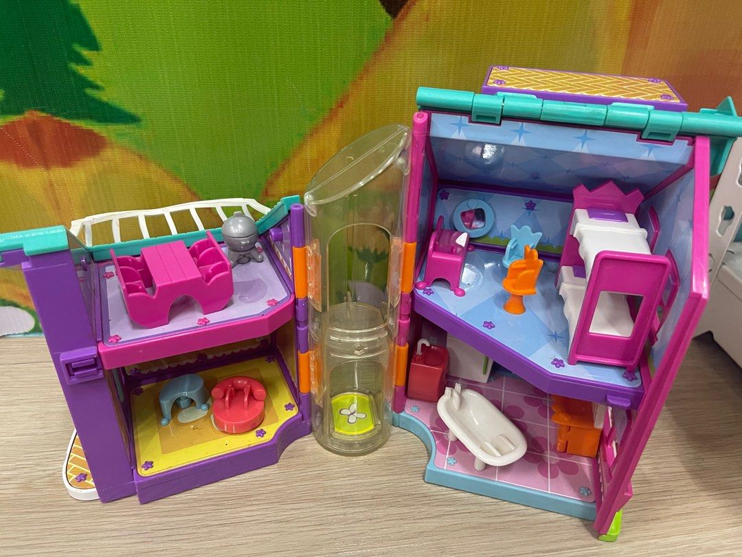 Polly pocket on sale magnetic house
