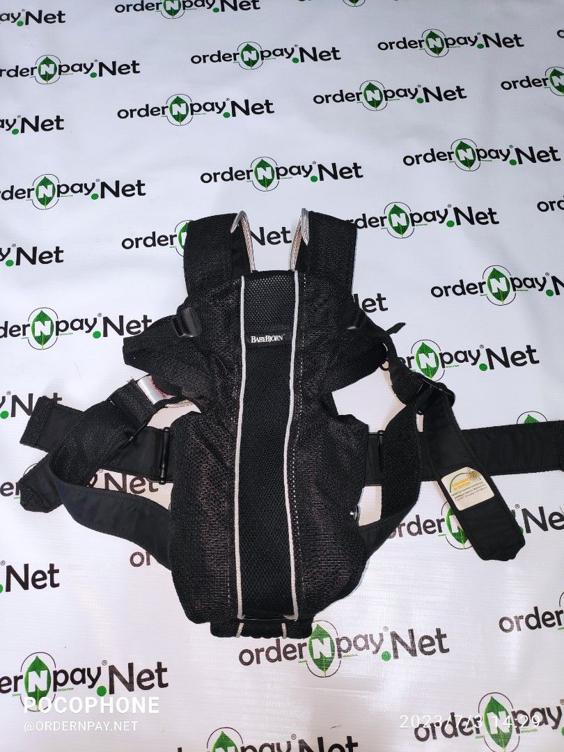 Baby bjorn synergy mesh store carrier