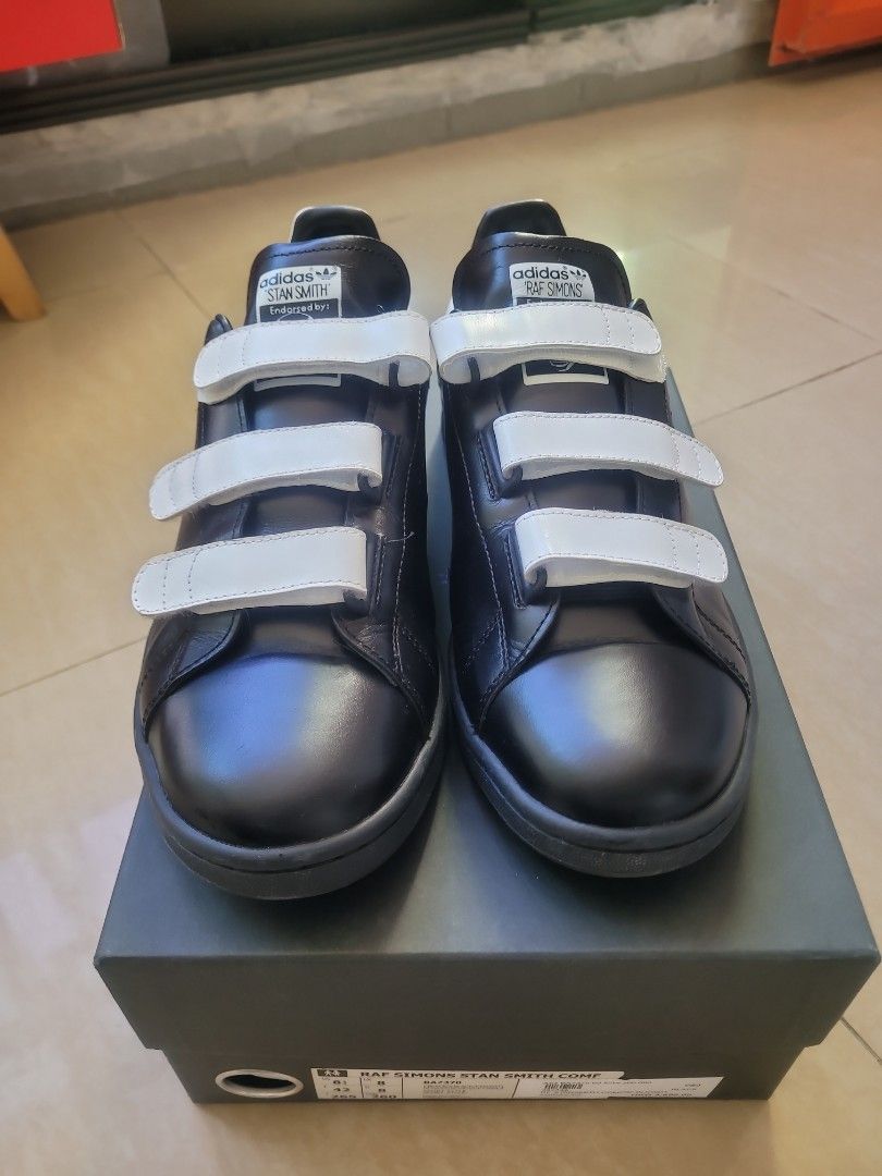 Raf Simons Stan Smith US8. 5 26CM （分類：波鞋）位於 Hong Kong。 由 oskmshb 提交（商品編號 1241467904，圖片 1）。簡介： 100%real 95%new with box。