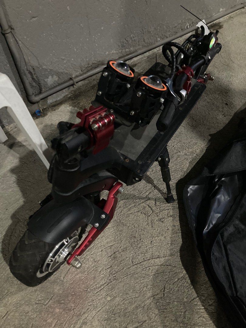 Raze Arcane Electric scooter, Sports Equipment, Sports & Games, Skates ...