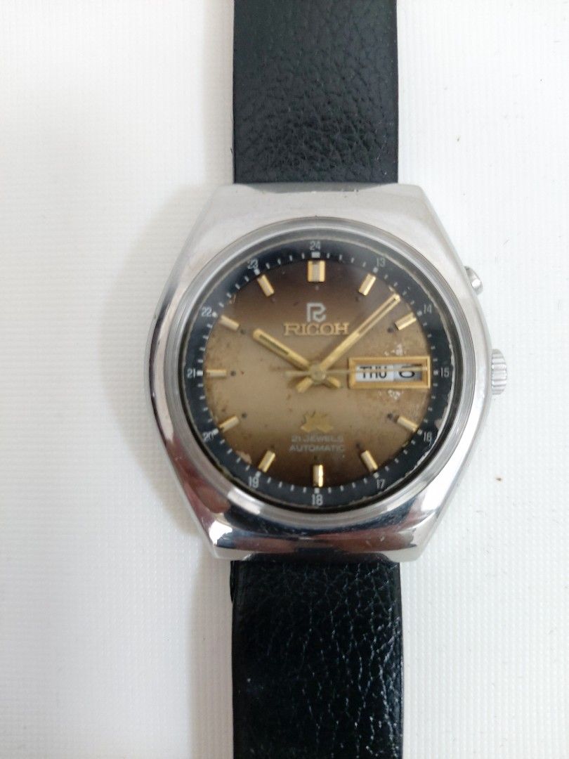 Ricoh watch automatic 2025