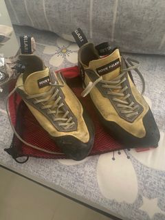 BRAND NEW* Scarpa Drago LV Climbing Shoes 36.5, Sports Equipment, Other  Sports Equipment and Supplies on Carousell