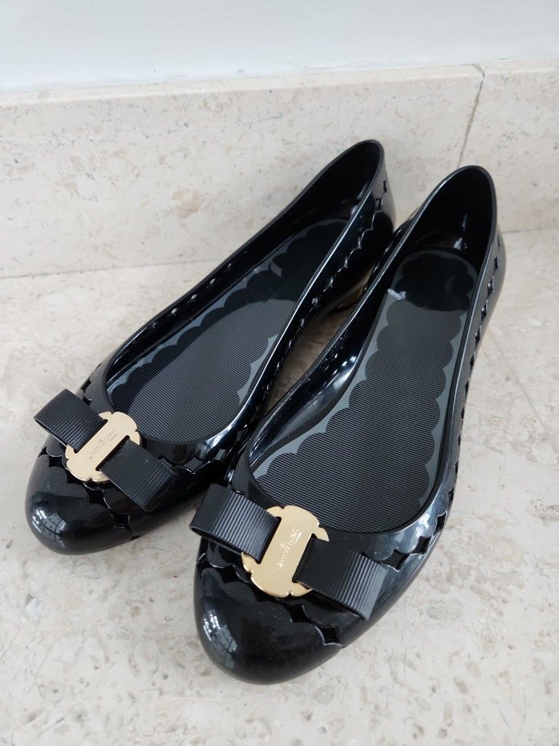 Salvatore ferragamo jelly new arrivals ballet flats