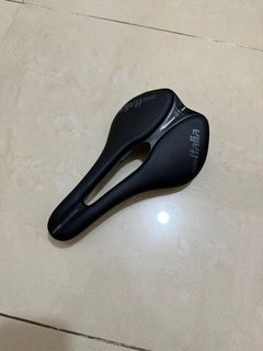 （分類：）位於 。 由 hk_blader 提交（商品編號 1241550988，圖片 1）。簡介： 。