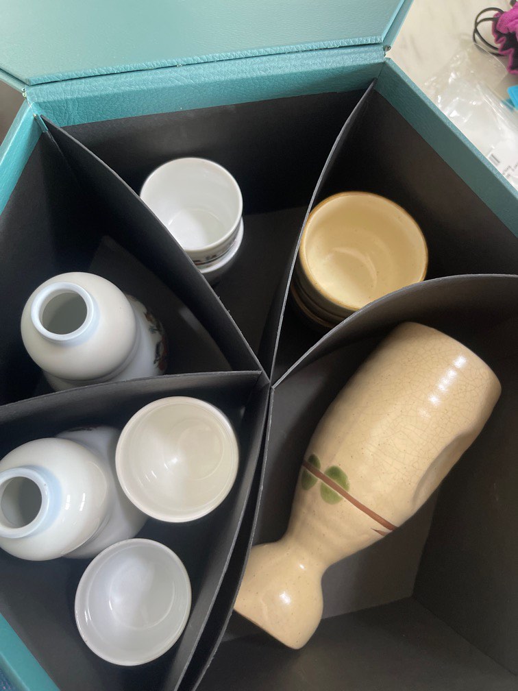 Set of sake bottles and cups, Furniture & Home Living, Kitchenware