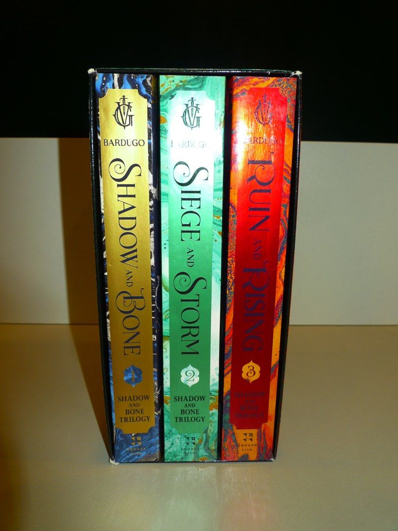 Shadow and Bone Trilogy Set / Individual, Hobbies & Toys, Books ...