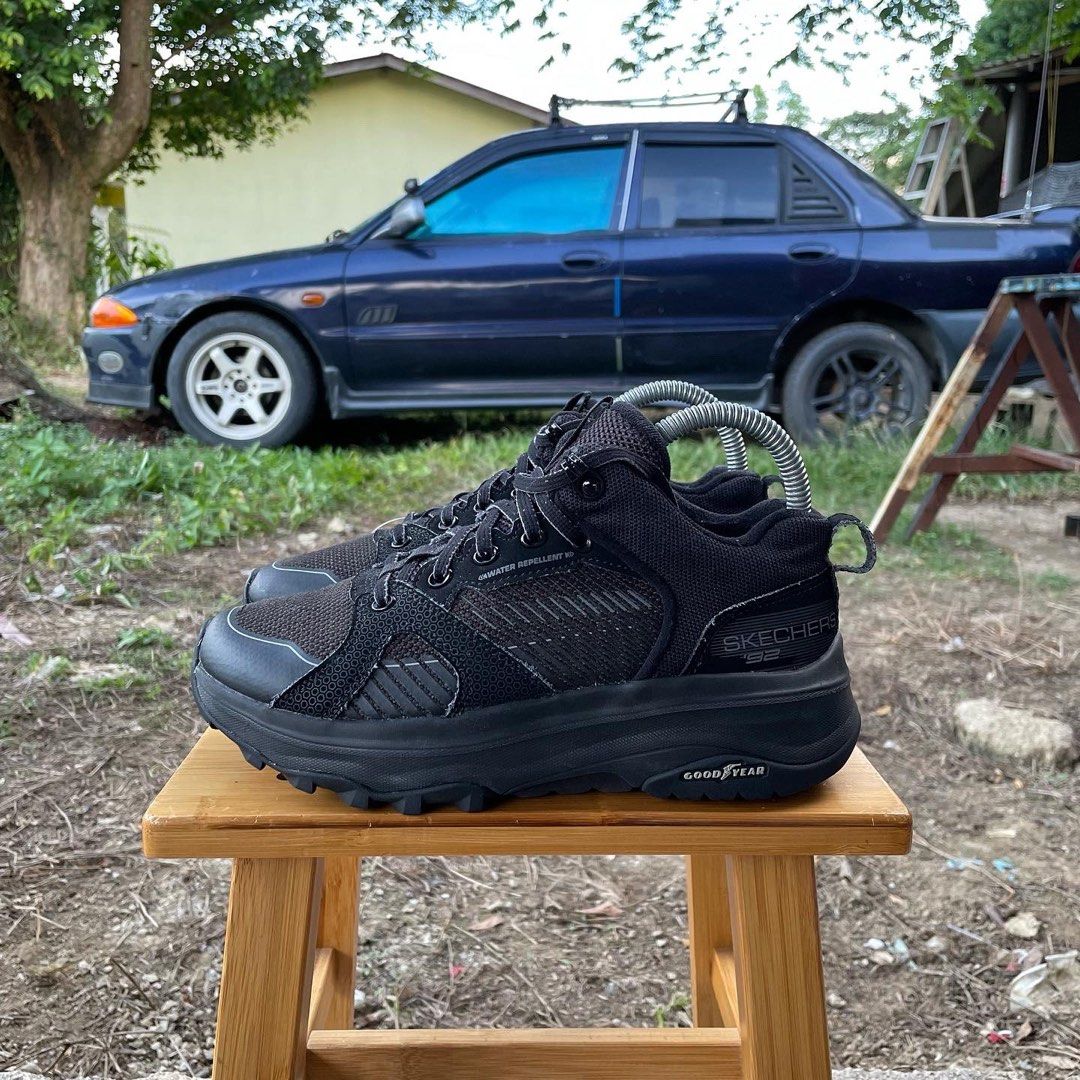 Skechers G00d Year G0 Trail Outdoor All Black 3.5UK 23.5cm