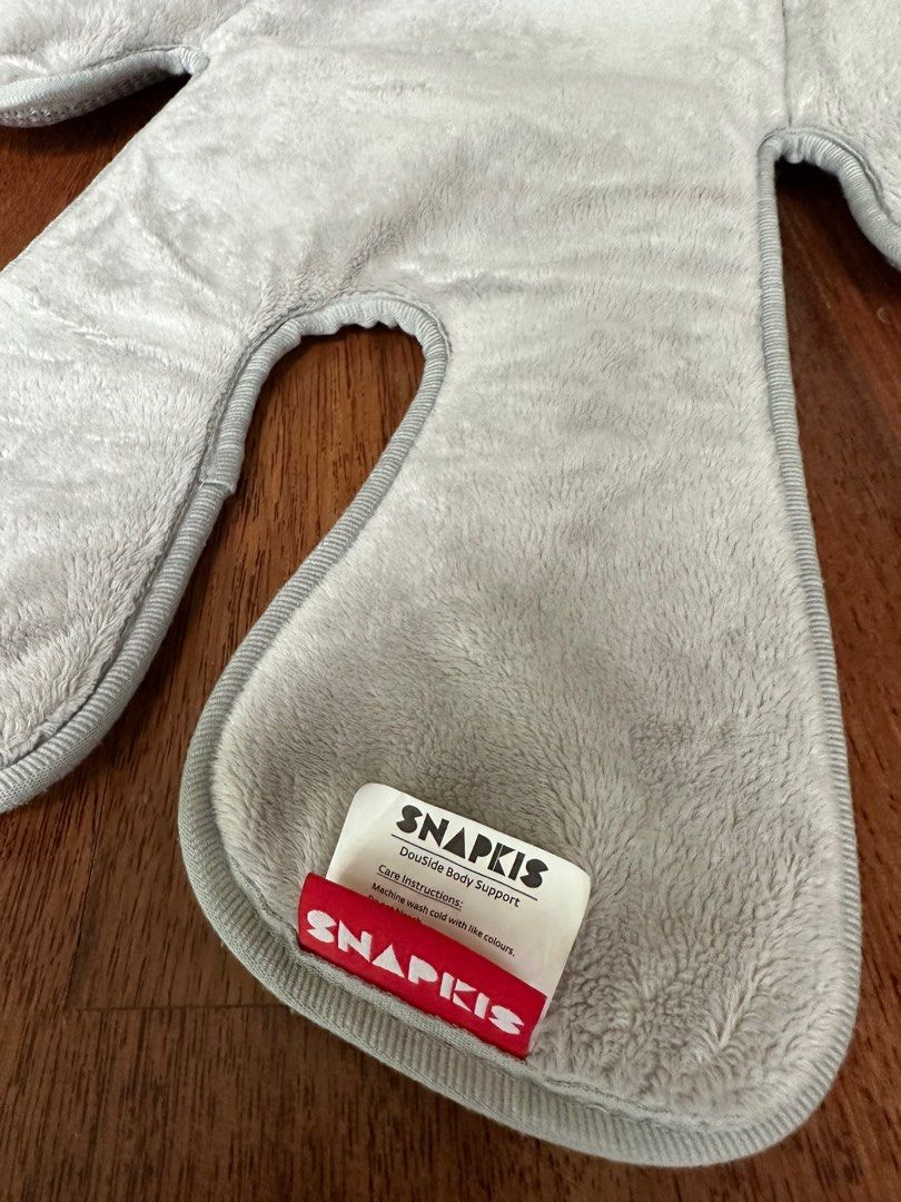 Snapkis stroller liners (Category: Strollers) located in Kuala Lumpur. Submitted by love_key (Listing ID 1241398310, Image 2). Description: Only used for 6mths Well kept for hygiene purposes No stains or smell Doesn’t come with box .