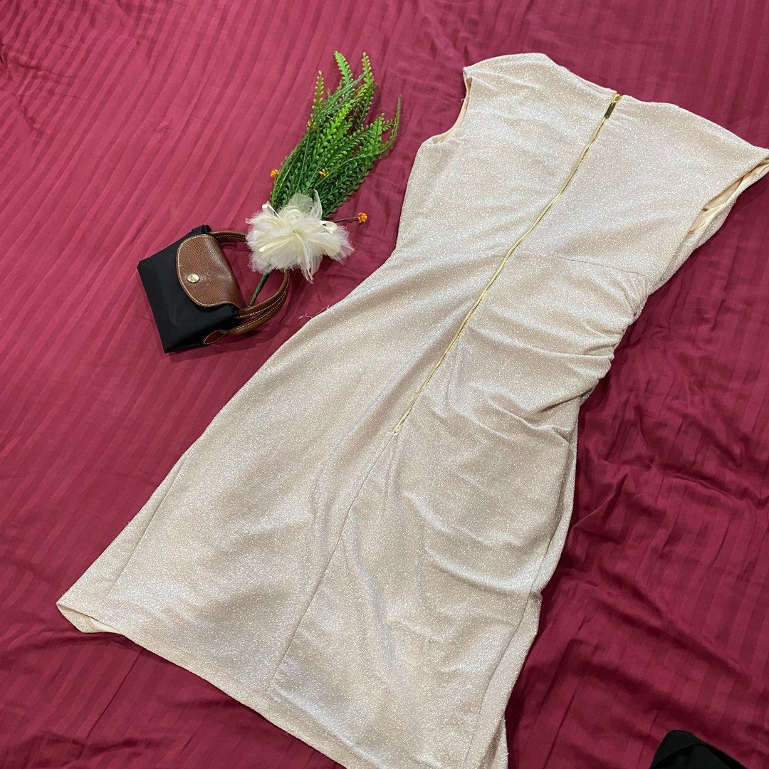 THE MOD HOUSE dinner dress_ Sparkling dinner dress_ Blink blink dinner ...