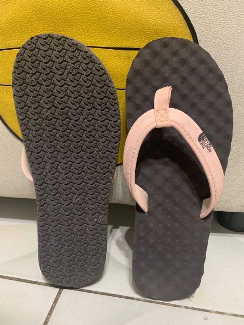 North face store flip flops womens