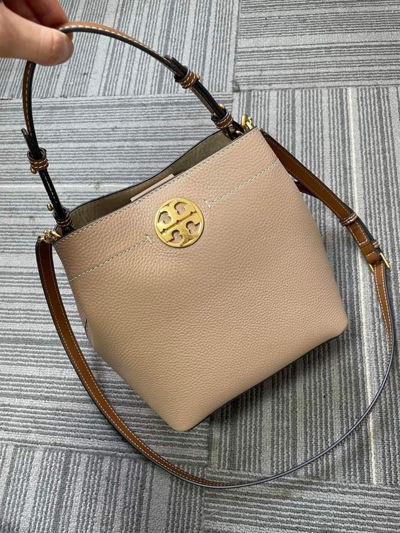 TORY BURCH Felix Bucket Bag, Women's Fashion, Bags & Wallets, Cross ...
