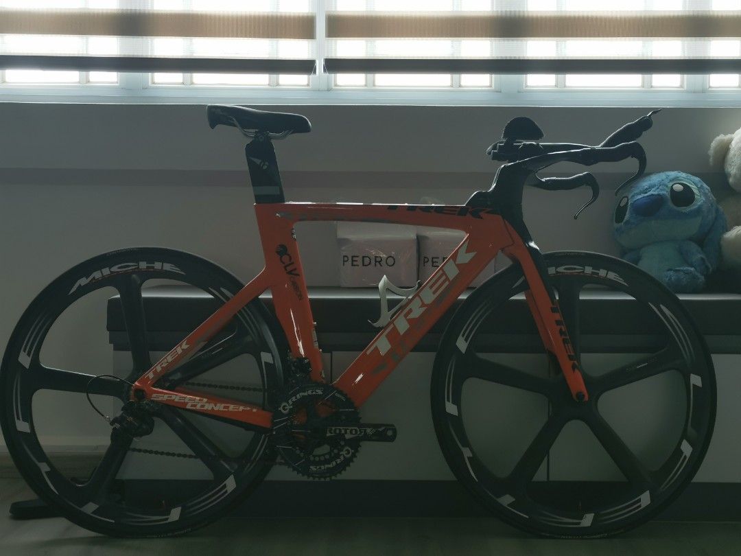 Trek Speed Concept Time Trial Road Bike Sports Equipment