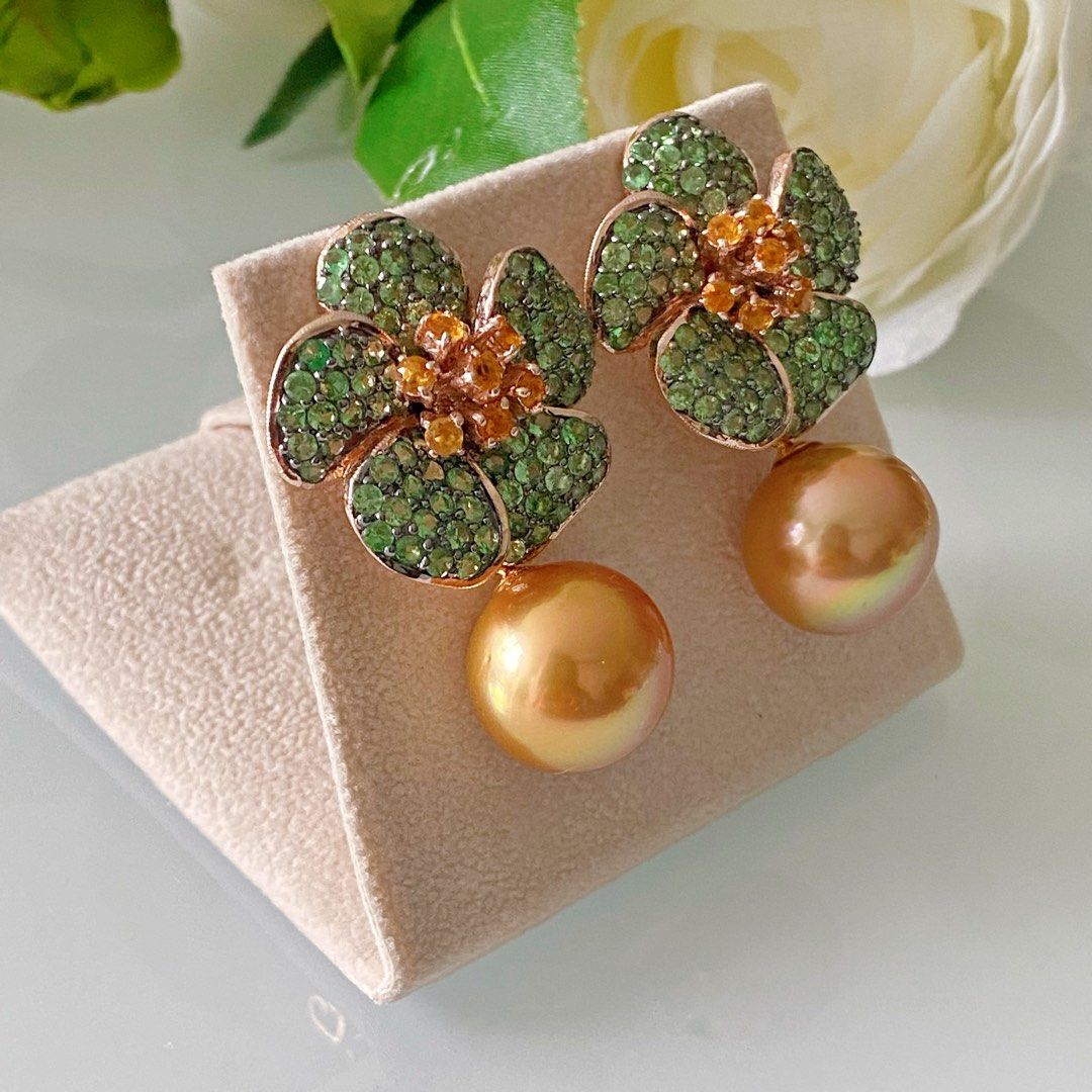 Garnet earring on sale