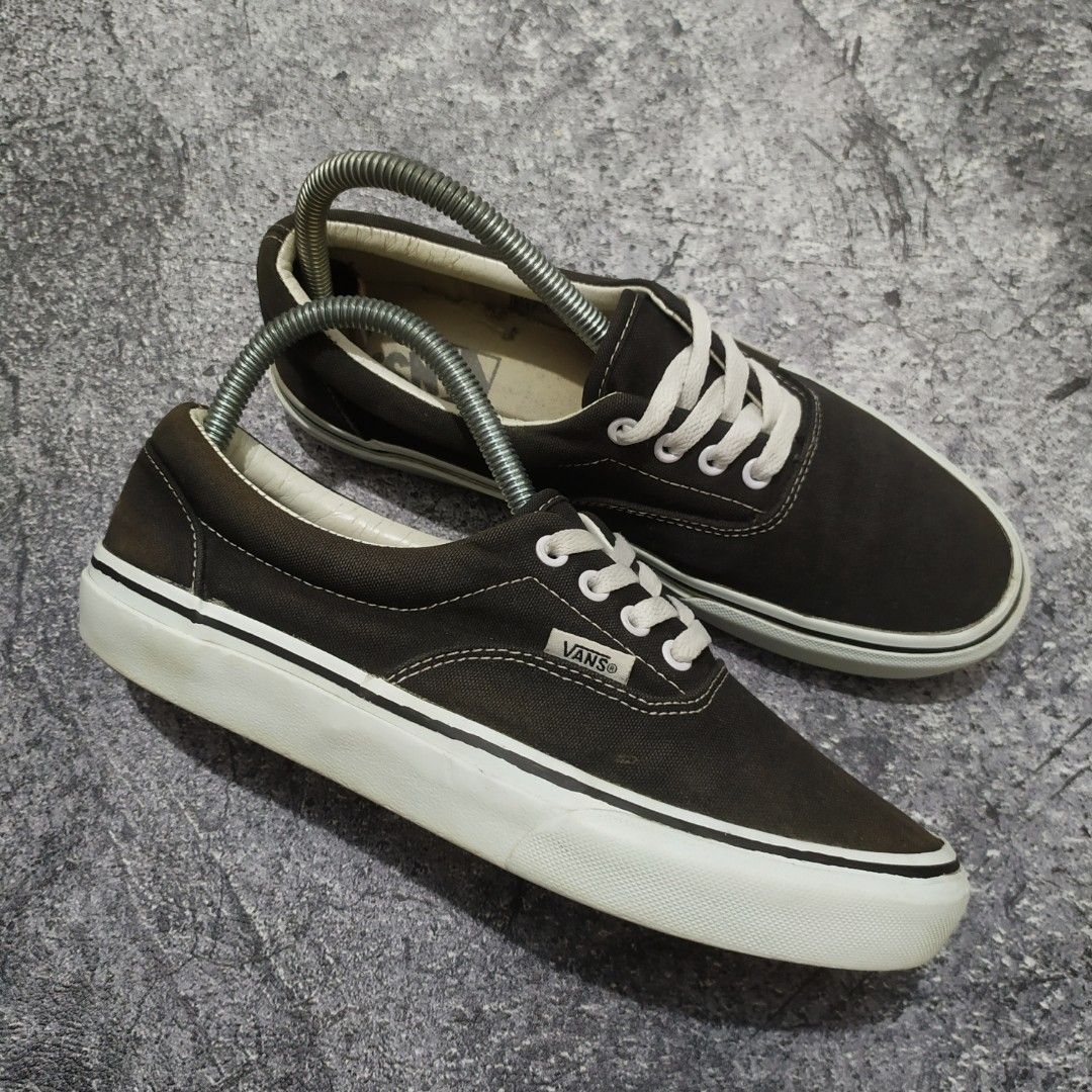 Vans era online japan market