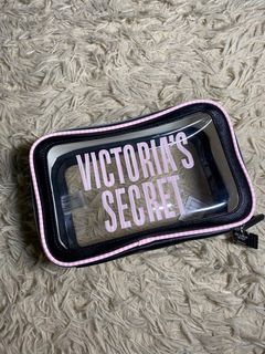 Victoria’s Secret Makeup Bag (New with tag)